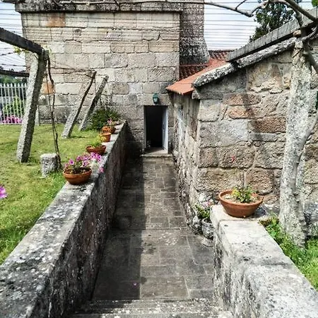 Pazo Del S.xviii Con Piscina Vakantiehuis Portela